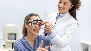 Okulistyka - dobór soczewek kontaktowych