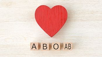 Pakiet badań przed operacją lub zabiegiem z grupą krwi