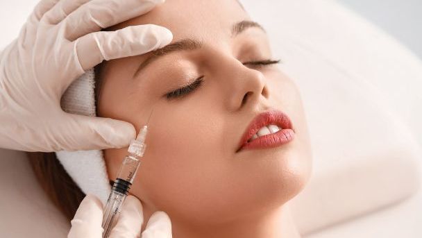 Toksyna Botulinowa - czoło i okolice wokół oczu