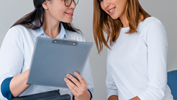 Konsultacja ginekologa z założeniem wkładki wewnątrzmacicznej